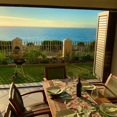 Sage At Whale Cove - Sea Facing Apartment De Kelders Exterior photo